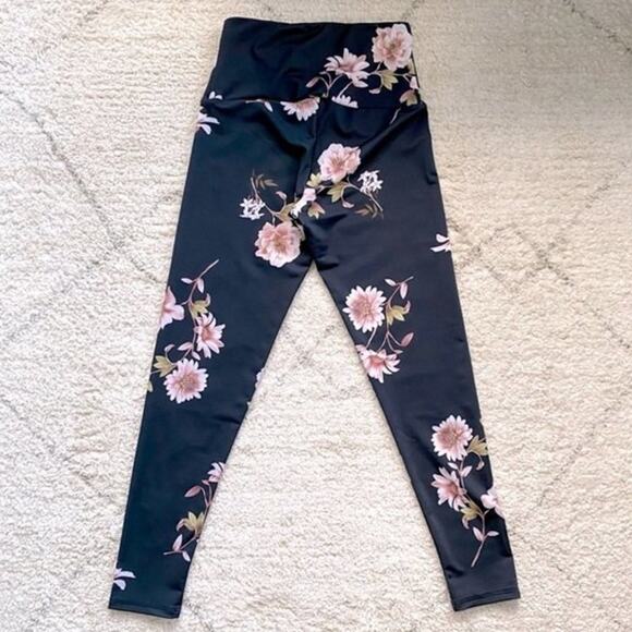 Onzie High-Rise Floral Leggings Size XS - Picture 4 of 6